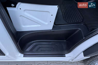 Грузовой фургон Mercedes-Benz Sprinter 2022 в 