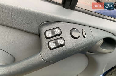 Микроавтобус Mercedes-Benz Sprinter 2006 в 