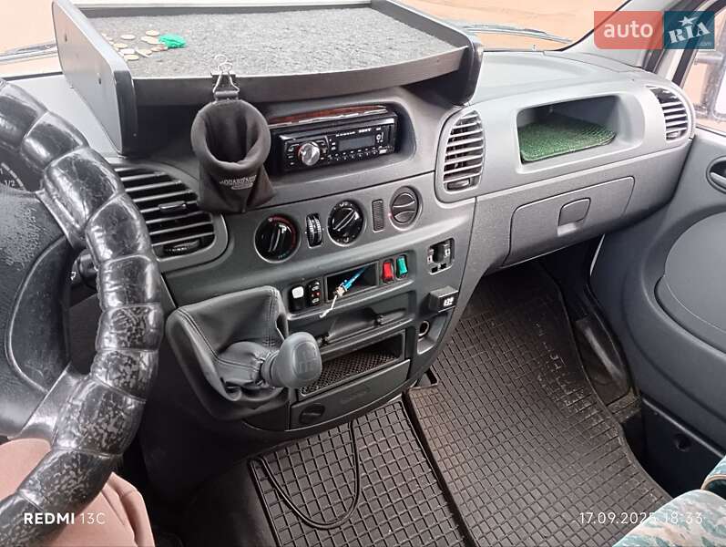 Приміський автобус Mercedes-Benz Sprinter 2002 в Коростені