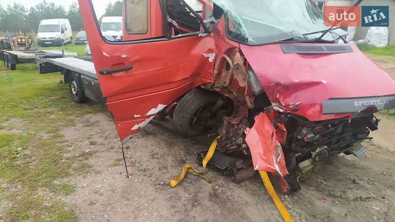 Автовоз Mercedes-Benz Sprinter 2004 в 