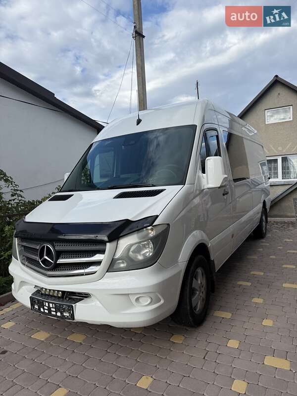 Грузопассажирский фургон Mercedes-Benz Sprinter 2016 в 