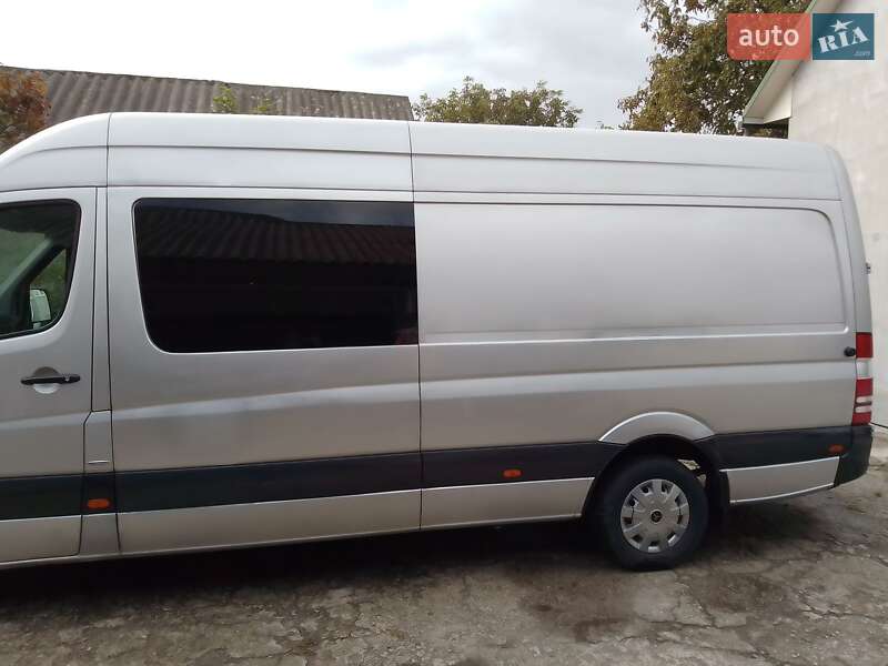 Мікроавтобус Mercedes-Benz Sprinter 2011 в Хотині