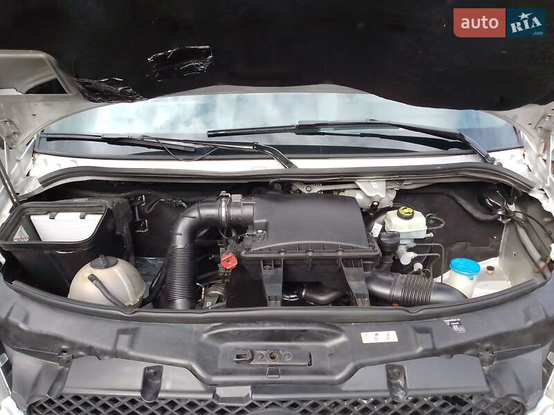 Мікроавтобус Mercedes-Benz Sprinter 2011 в Хотині