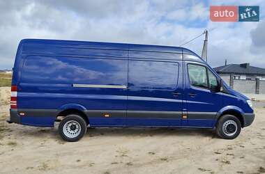 Вантажний фургон Mercedes-Benz Sprinter 2013 в Рівному