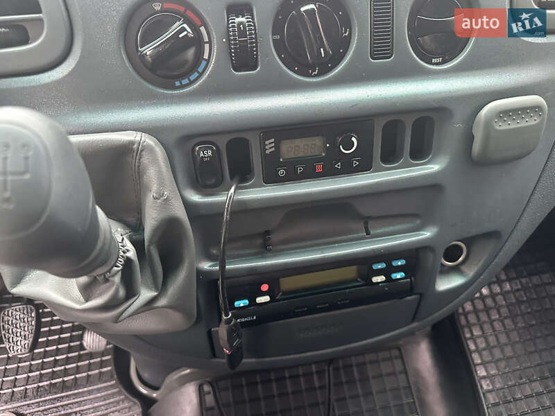 Грузовой фургон Mercedes-Benz Sprinter 2004 в Тернополе