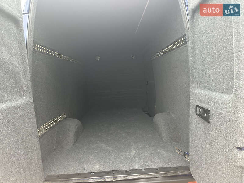 Грузовой фургон Mercedes-Benz Sprinter 2004 в Тернополе
