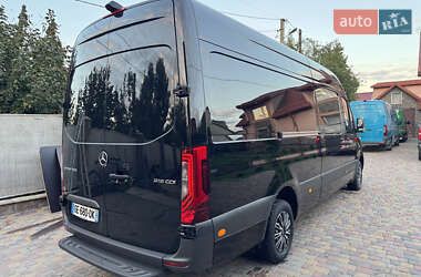 Грузовой фургон Mercedes-Benz Sprinter 2022 в 