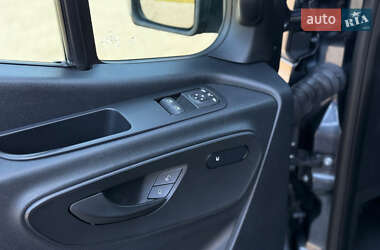 Вантажний фургон Mercedes-Benz Sprinter 2022 в 