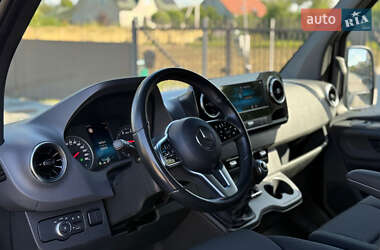Вантажний фургон Mercedes-Benz Sprinter 2022 в 