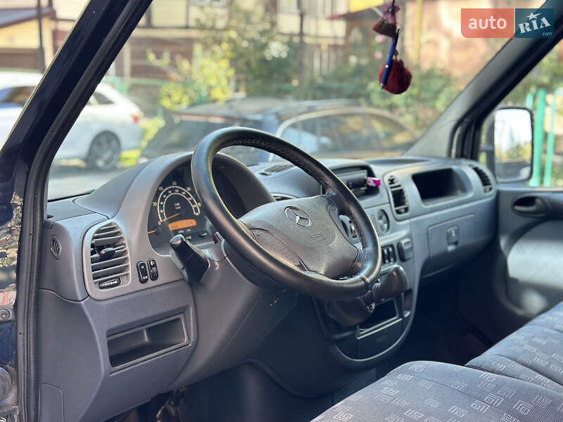 Грузовой фургон Mercedes-Benz Sprinter 2005 в Ивано-Франковске