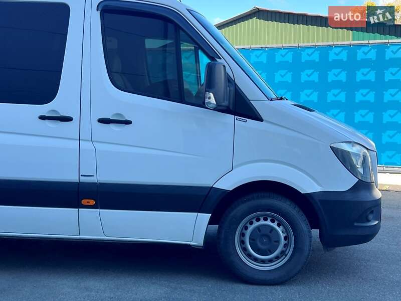 Микроавтобус Mercedes-Benz Sprinter 2016 в Киеве