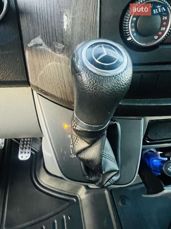 Вантажний фургон Mercedes-Benz Sprinter 2018 в Дніпрі