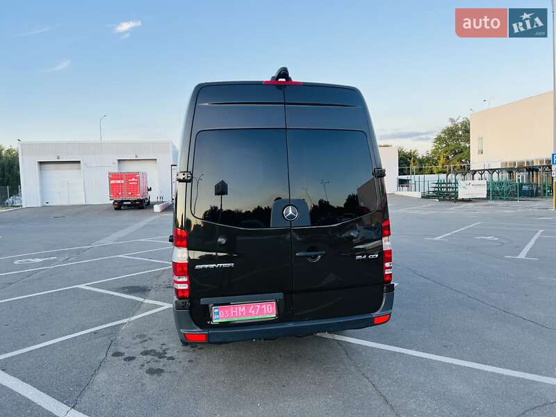 Вантажний фургон Mercedes-Benz Sprinter 2018 в Дніпрі
