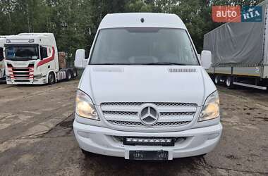 Туристический / Междугородний автобус Mercedes-Benz Sprinter 2013 в 