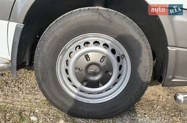 Грузовой фургон Mercedes-Benz Sprinter 2010 в 