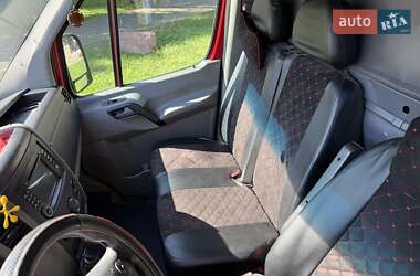 Грузовой фургон Mercedes-Benz Sprinter 2014 в 