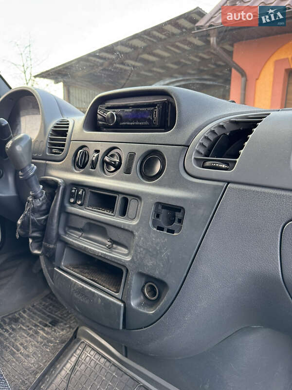 Другие грузовики Mercedes-Benz Sprinter 2004 в Вижнице