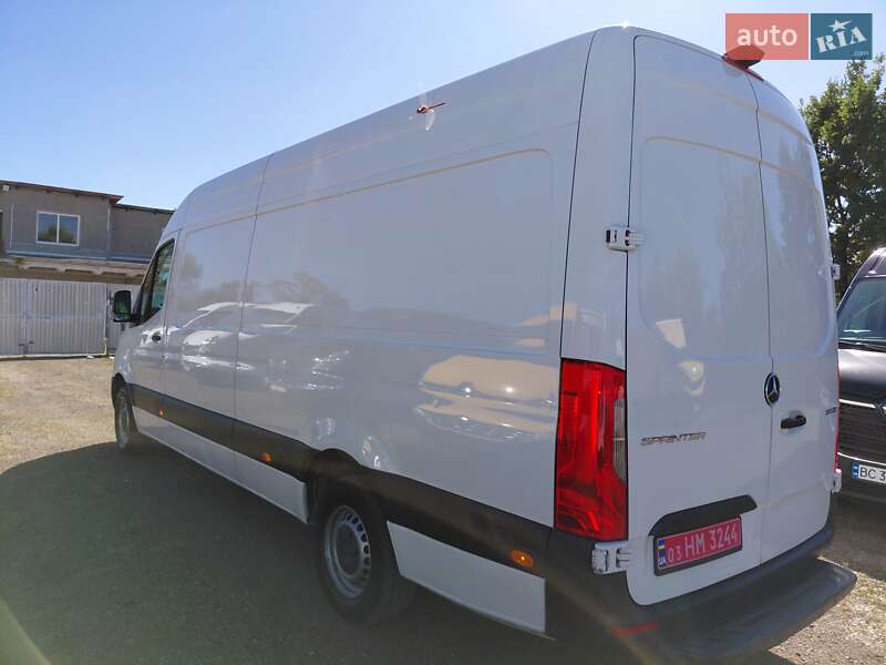 Грузовой фургон Mercedes-Benz Sprinter 2021 в Ивано-Франковске