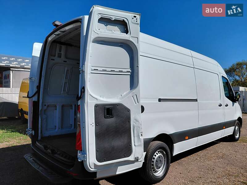 Грузовой фургон Mercedes-Benz Sprinter 2021 в Ивано-Франковске