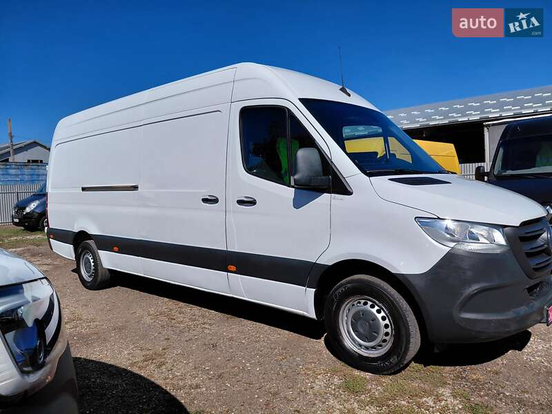 Грузовой фургон Mercedes-Benz Sprinter 2021 в Ивано-Франковске