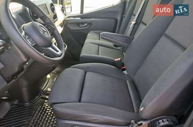 Грузовой фургон Mercedes-Benz Sprinter 2021 в 