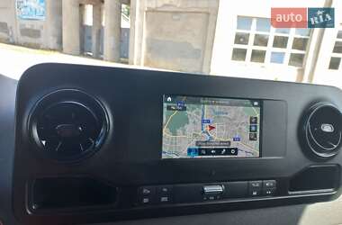 Грузовой фургон Mercedes-Benz Sprinter 2021 в 