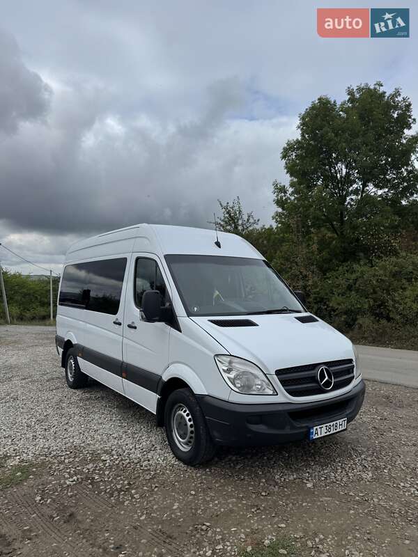 Mercedes-Benz Sprinter 2013