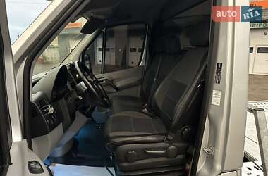 Эвакуатор Mercedes-Benz Sprinter 2012 в 