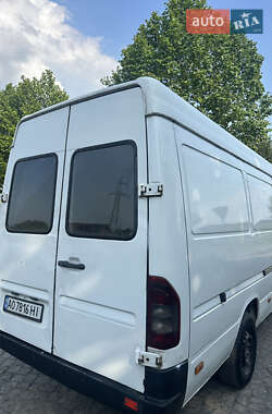 Грузовой фургон Mercedes-Benz Sprinter 2001 в 