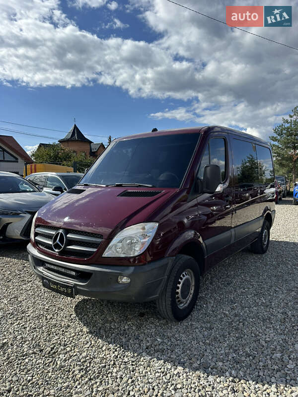 Грузовой фургон Mercedes-Benz Sprinter 2011 в Ивано-Франковске
