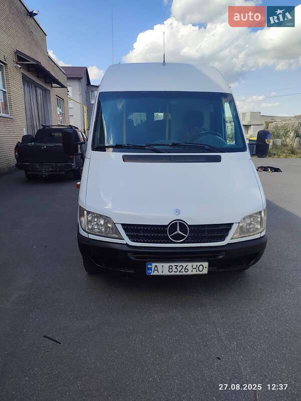 Mercedes-Benz Sprinter 2004