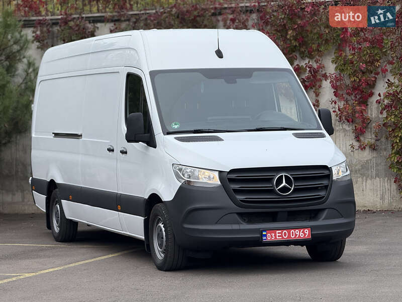 Вантажний фургон Mercedes-Benz Sprinter 2021 в Рівному
