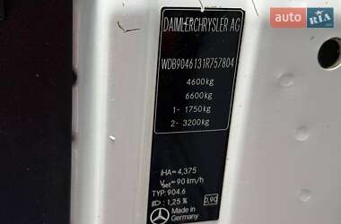 Грузовой фургон Mercedes-Benz Sprinter 2005 в 