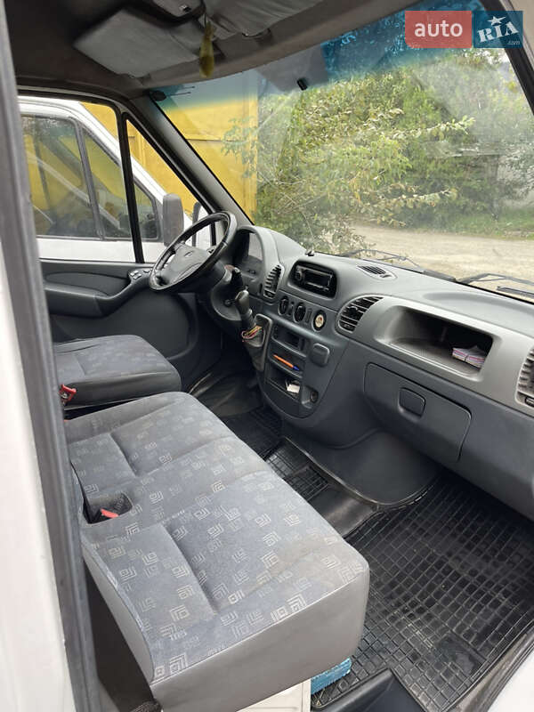 Грузовой фургон Mercedes-Benz Sprinter 2005 в Хмельницком