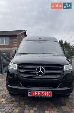 Грузовой фургон Mercedes-Benz Sprinter 2020 в 