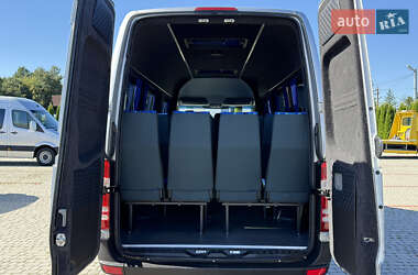 Туристический / Междугородний автобус Mercedes-Benz Sprinter 2013 в 