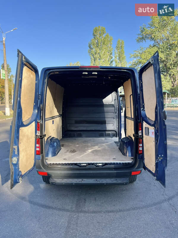 Грузовой фургон Mercedes-Benz Sprinter 2016 в Николаеве