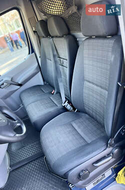 Грузовой фургон Mercedes-Benz Sprinter 2016 в 