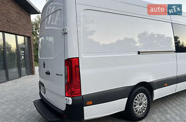 Микроавтобус Mercedes-Benz Sprinter 2019 в  фото 19 Микроавтобус Mercedes-Benz Sprinter 2019 в