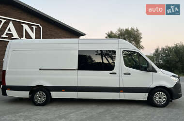 Микроавтобус Mercedes-Benz Sprinter 2019 в  фото 60 Микроавтобус Mercedes-Benz Sprinter 2019 в
