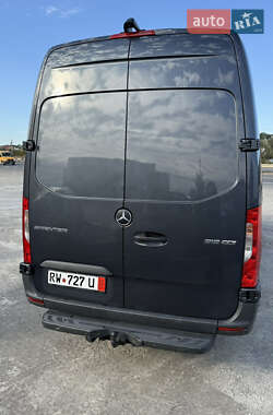 Вантажний фургон Mercedes-Benz Sprinter 2019 в 