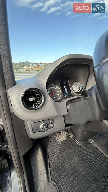 Грузовой фургон Mercedes-Benz Sprinter 2019 в Черновцах
