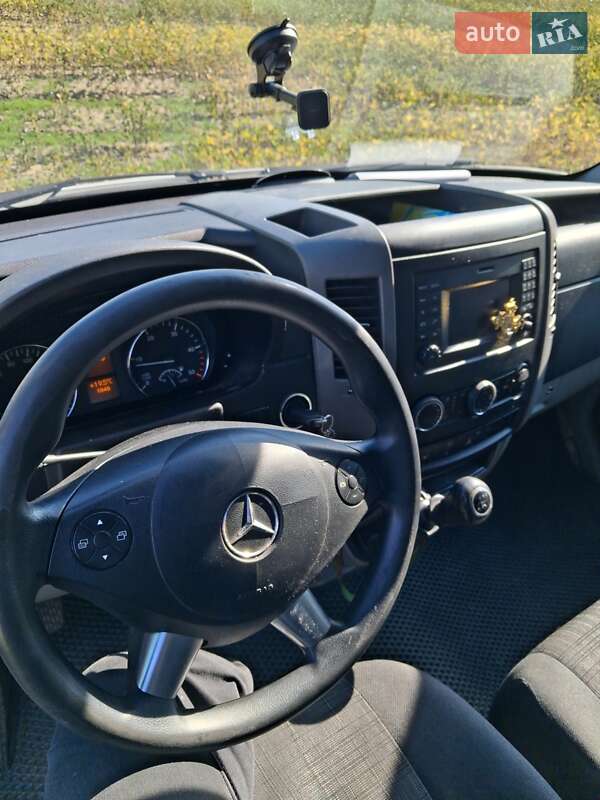 Вантажний фургон Mercedes-Benz Sprinter 2014 в Лугинах