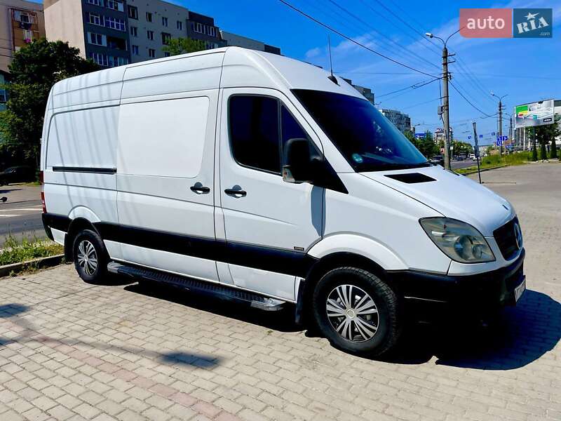 Грузовой фургон Mercedes-Benz Sprinter 2007 в Ивано-Франковске