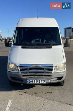 Туристический / Междугородний автобус Mercedes-Benz Sprinter 2003 в 