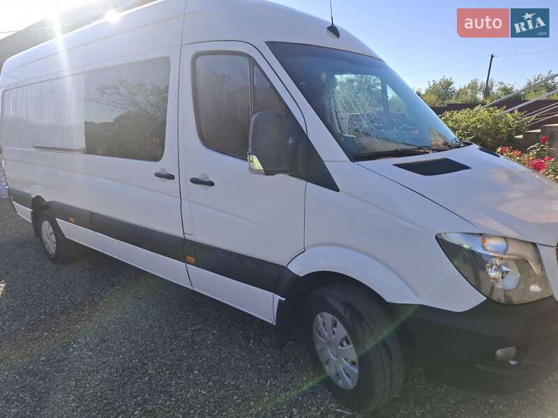 Туристический / Междугородний автобус Mercedes-Benz Sprinter 2016 в Черновцах
