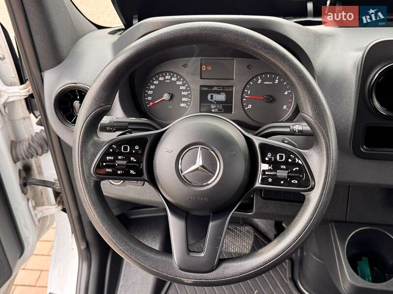 Вантажний фургон Mercedes-Benz Sprinter 2020 в Рівному