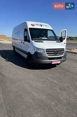 Вантажний фургон Mercedes-Benz Sprinter 2022 в Умані