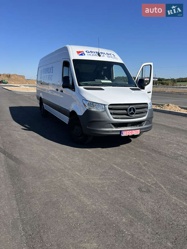Mercedes-Benz Sprinter 2022