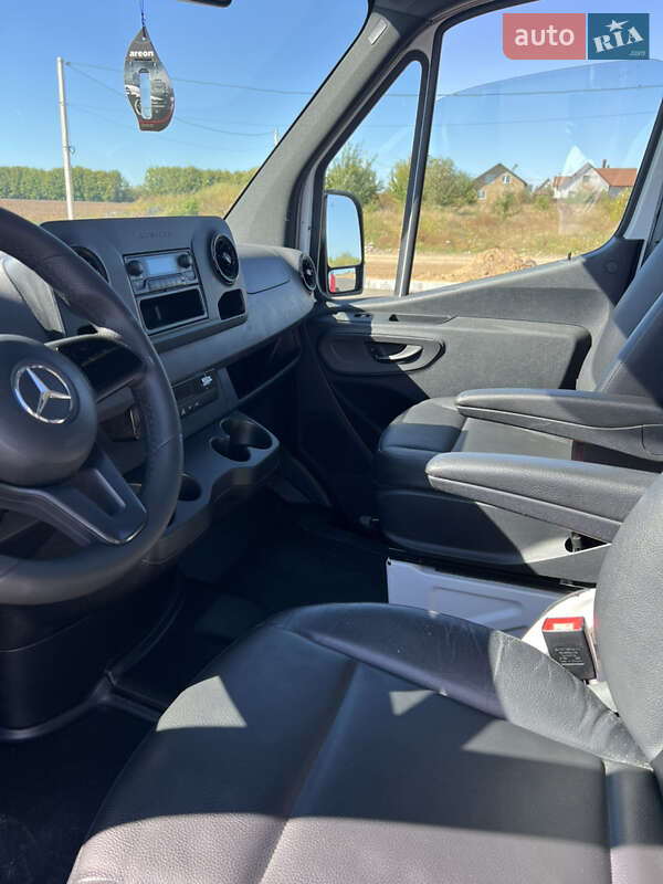 Грузовой фургон Mercedes-Benz Sprinter 2022 в Умани